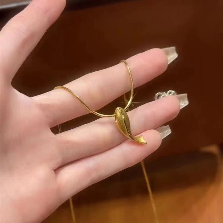 2023 Summer New Gold Whale Necklace Niche Design Sense Does Not Lose Colour Collarbone Chain Simple Ins Necklace