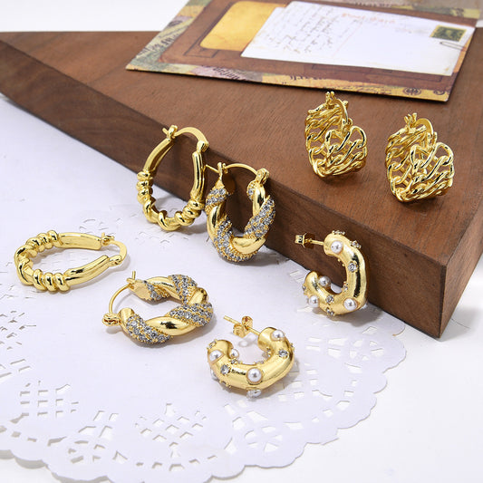 Women's Fashion U-shaped Copper Inlaid Zircon Pearl Earrings