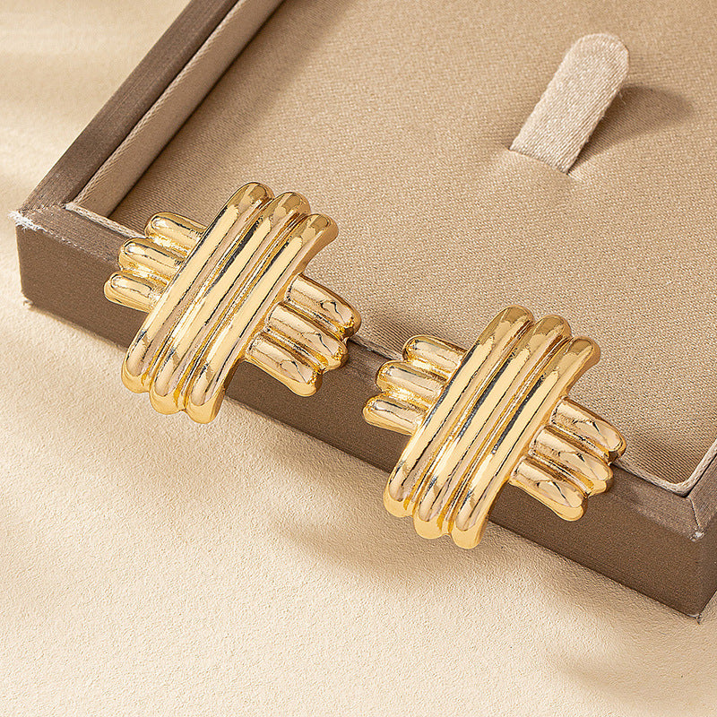 Geometric Twist Shape Stud Earrings